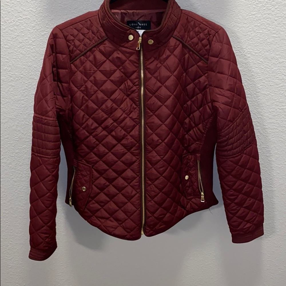 New with tag! Red coat size L